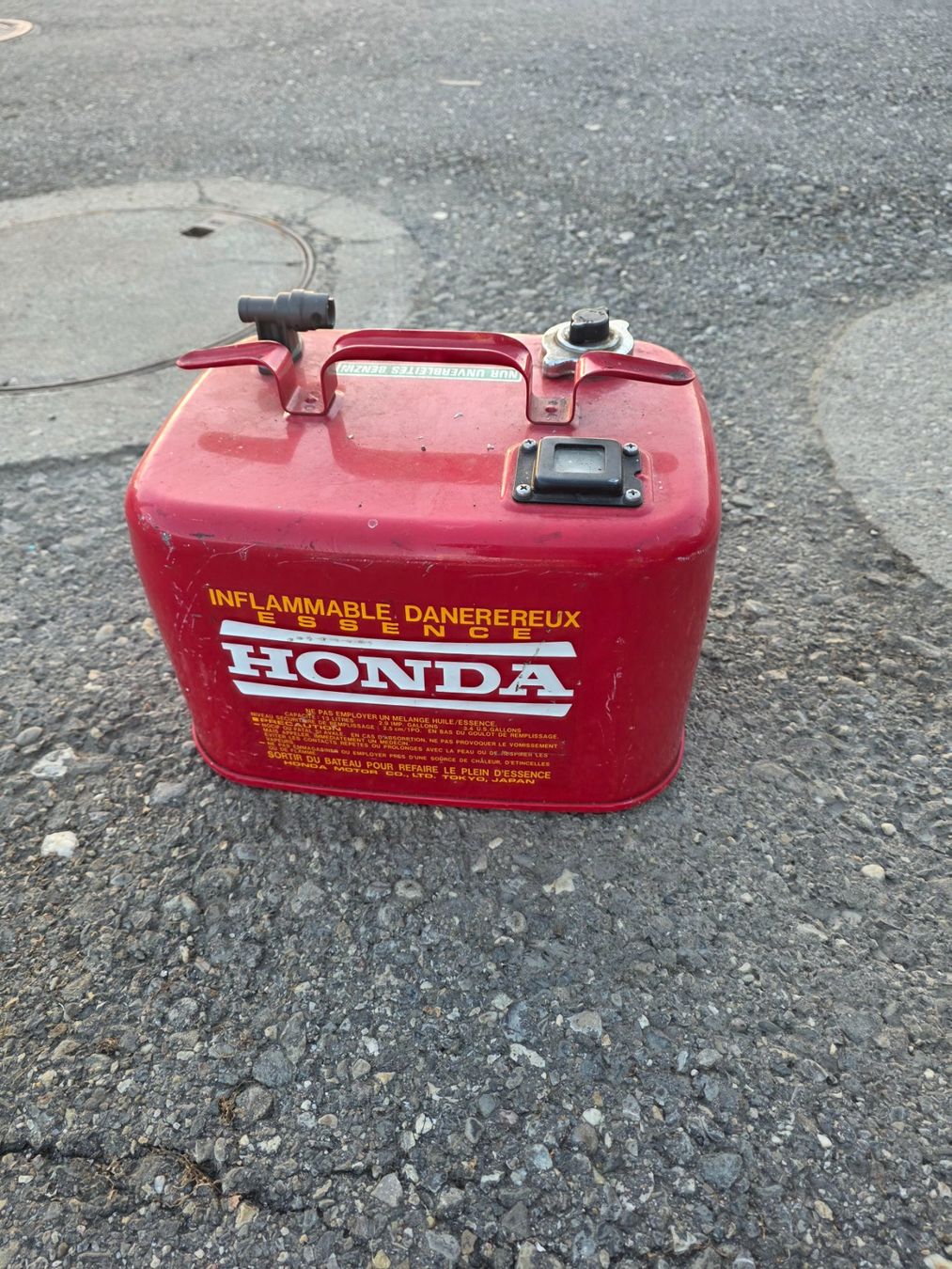Honda Accessori per altri veicoli: Benzin tank – Usato da Biberist venduto da lea_77s7