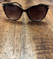Sonnenbrille schwarz Kunststoff Rahmen guter Zustand