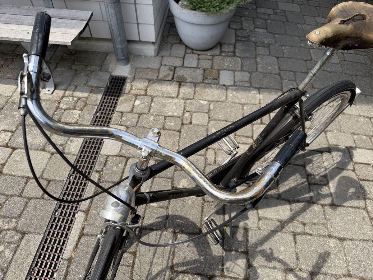 Raleigh Biciclette: Altes Sportfahrrad Raleigh - Velo Oldtimer – Usato da Langenthal venduto da fluehmann_ 2