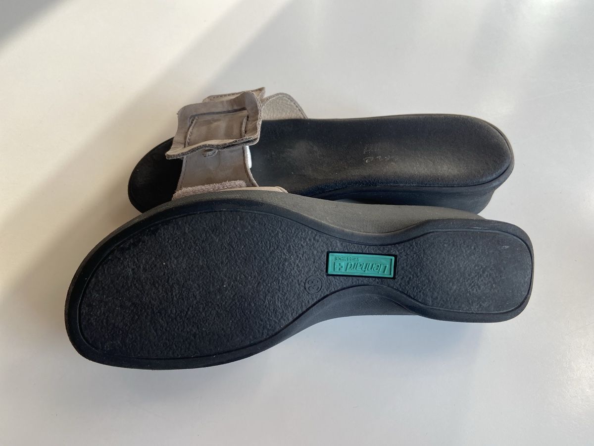 Scarpe da donna: Lienhard, Hausschuh Gr 38 – Usato da Zollikofen venduto da Freuemich_3 2