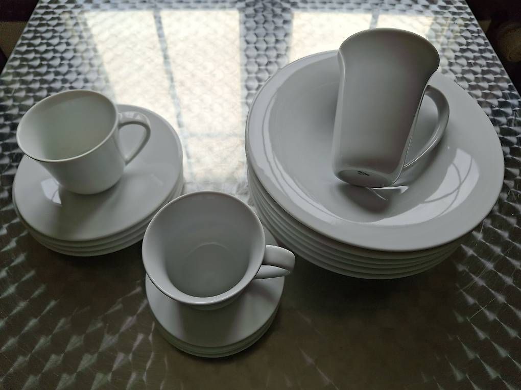 Set di piatti: Alessi Toyo Ito 2006 Einzel- oder Reserveteile – Usato da Sissach venduto da tigibloch99