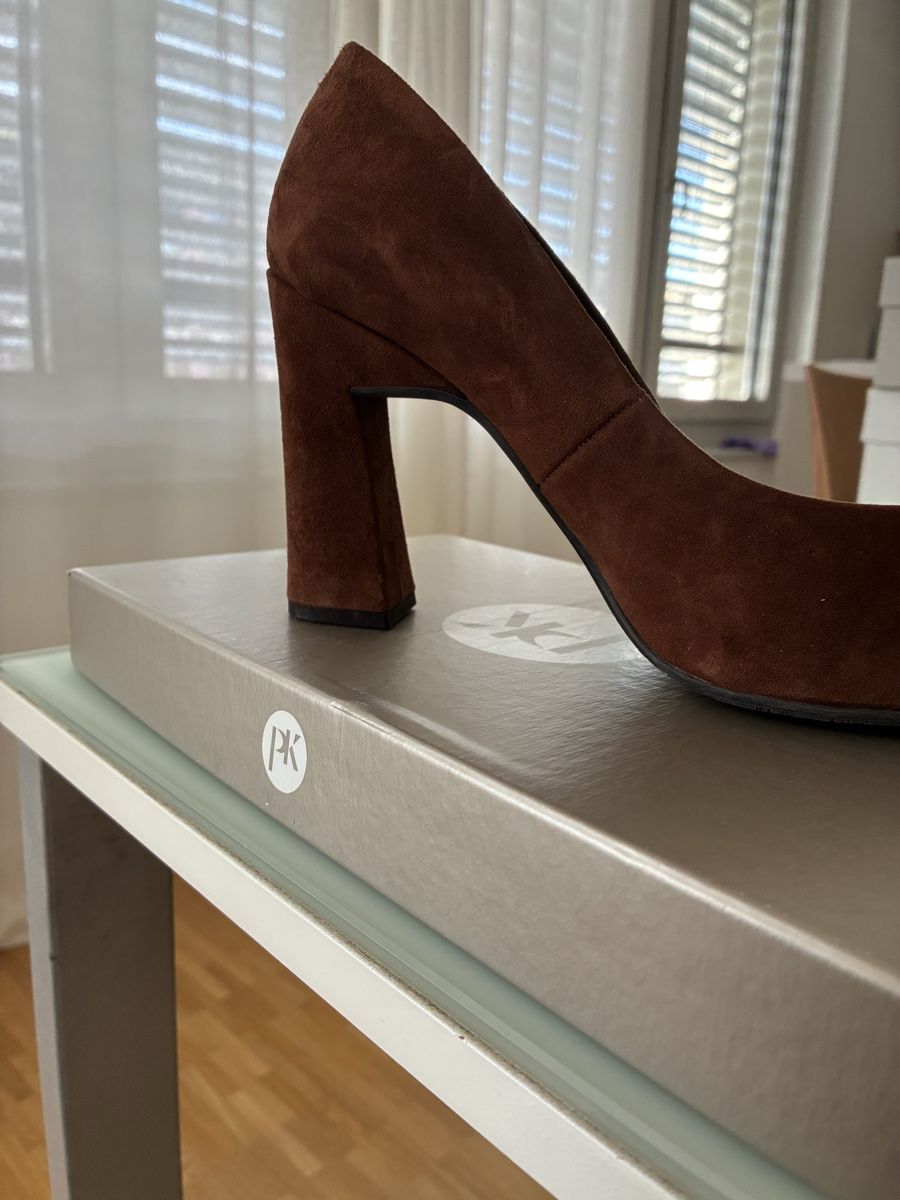 Chaussures femmes: Schuhe  – D'occasion à Zürich par Bemey5268 1