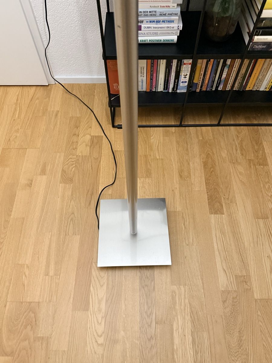 Lampade: Led Stehlampe – Usato da Solothurn venduto da NUVICO 9