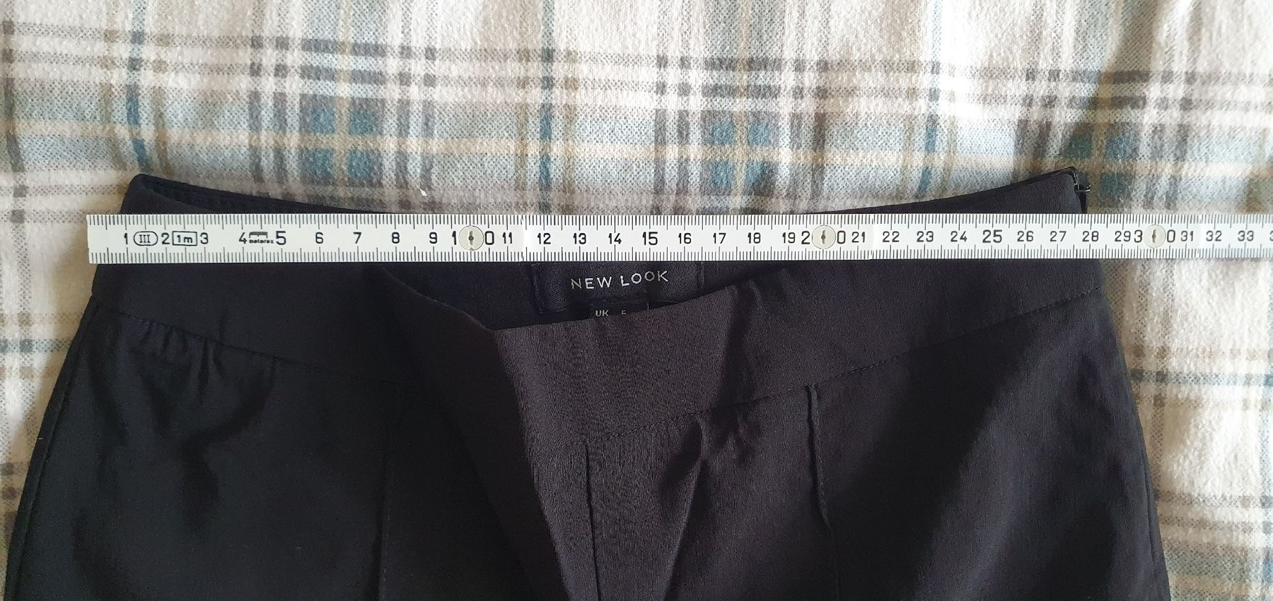Pantaloni: 2x Schwarze Hose, Gr. 34/XXS – Usato da Bern venduto da fede736 8