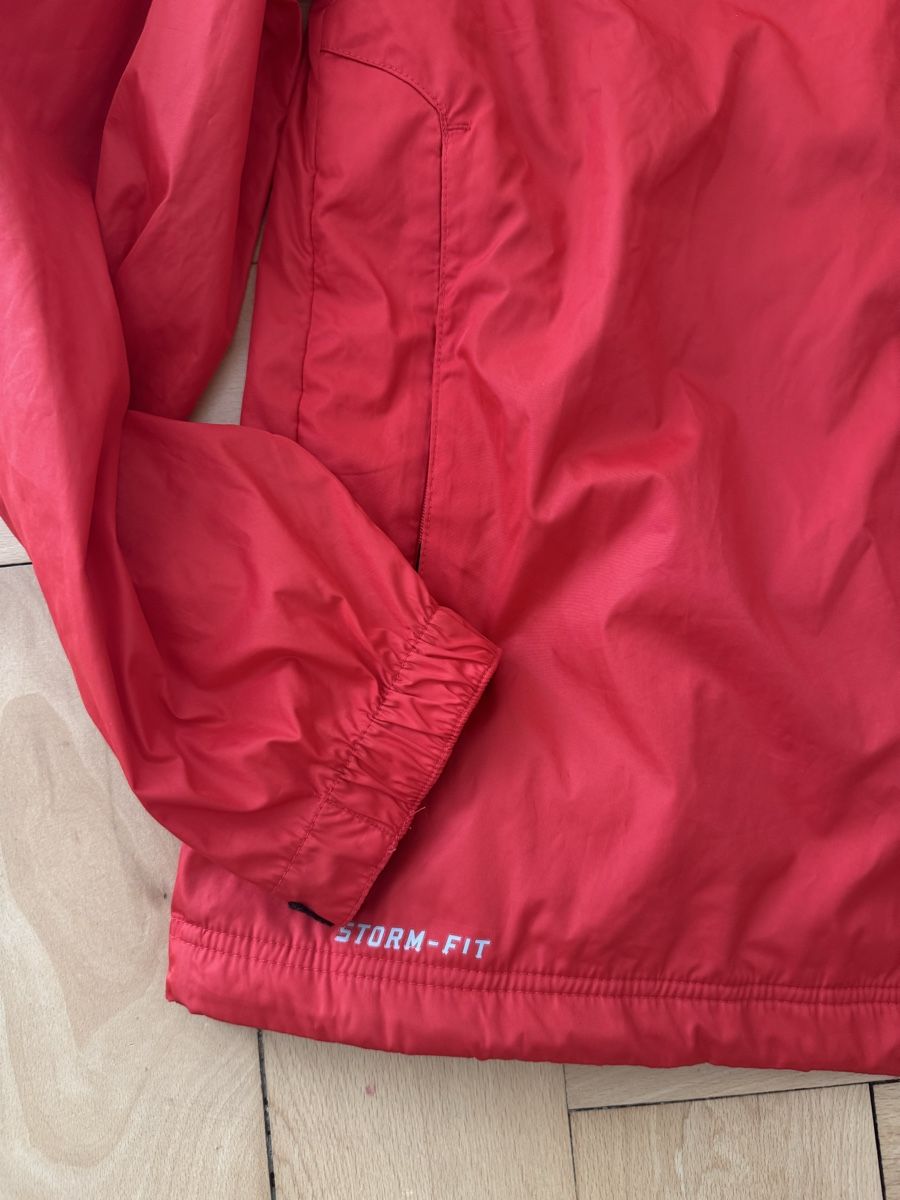 Nike Giacche: Team Kenya Jacket  – Usato da Bern venduto da Laufsport3000 1