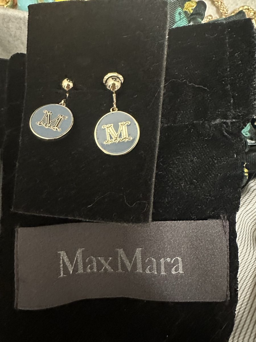 Max Mara Orecchini pendenti & Orecchini a lobo: Max Mara Ohrringe, Klips, neuwertig, Original! – Nuovo e nell'imballaggio originale da Erlinsbach SO venduto da aka_5b2y 5