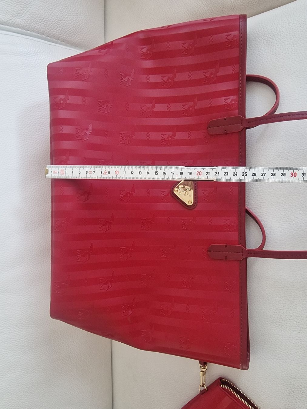 Maison Mollerus Taschen für Damen: Rote Maison Mollerus Shopper Neuwertig! – Gebraucht aus Laufenburg von may_r2st 3