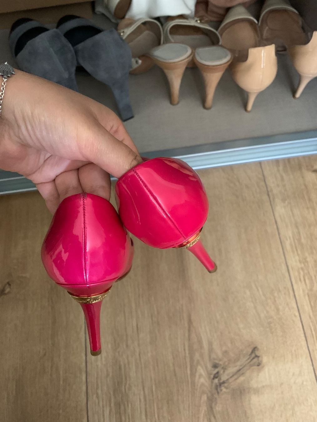 Louis Vuitton Scarpe da donna: Schuhe, Sandalen Louis Vuitton pumps – Usato da Zell LU venduto da AliAli24 7