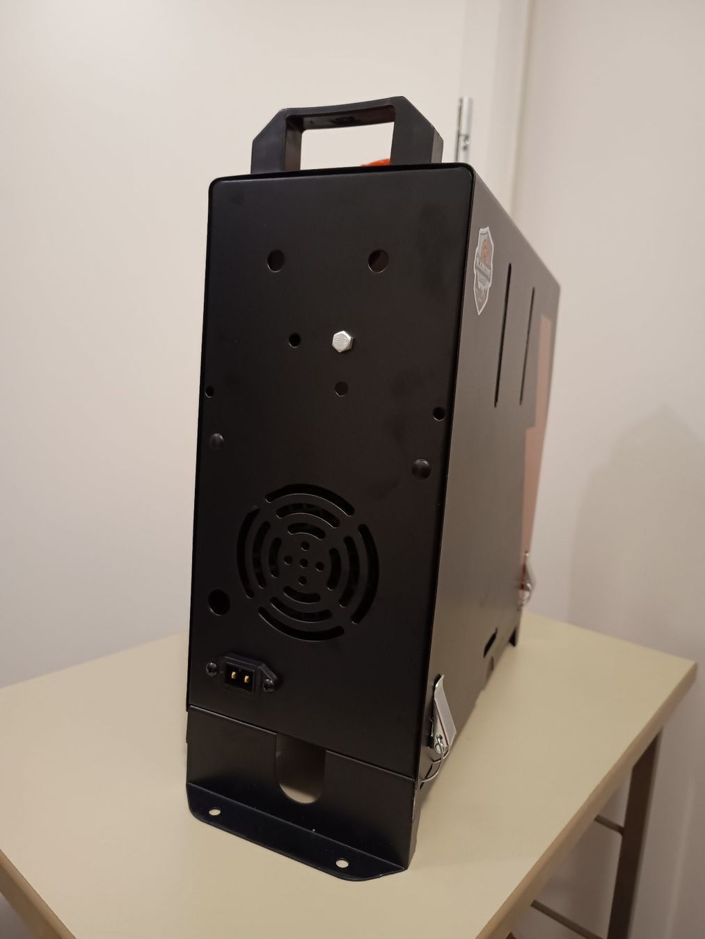 Radiatori: 12V / 24V oder 230V Dieselheizung 8kW, neu – Nuovo e nell'imballaggio originale da Döttingen venduto da Schlei 3
