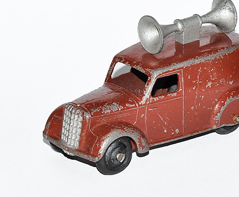 Schuco Modellini d'auto: DINKY TOYS 34C LOUDSPEAKER VAN – Usato da Zufikon venduto da MatchboxCorner 3