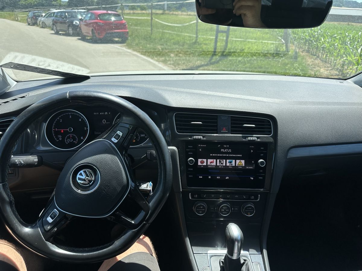 VW Automobili: Vw Golf VII 1.6 TDI DSG – Usato da Zürich venduto da gan_k9vh 6