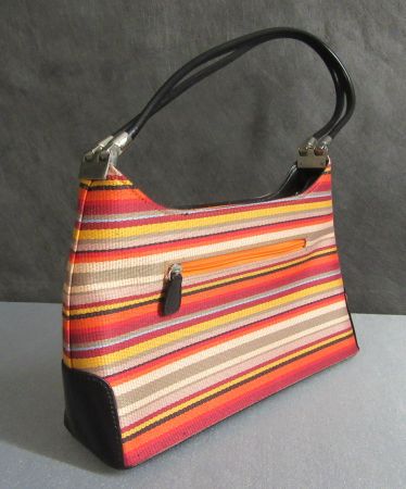 schöne Handtasche bunt gestreift - ab CHF 5.00