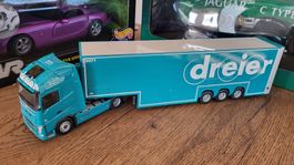 Volvo Kastenauflieger Dreier 1:50 Tekno