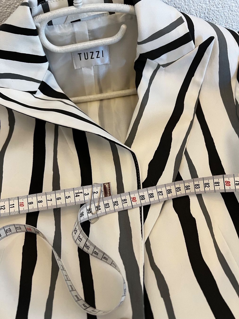 Giacche: Tuzzi Blazer – Nuovo (secondo la descrizione) da Kloten venduto da pae_wq5j 5