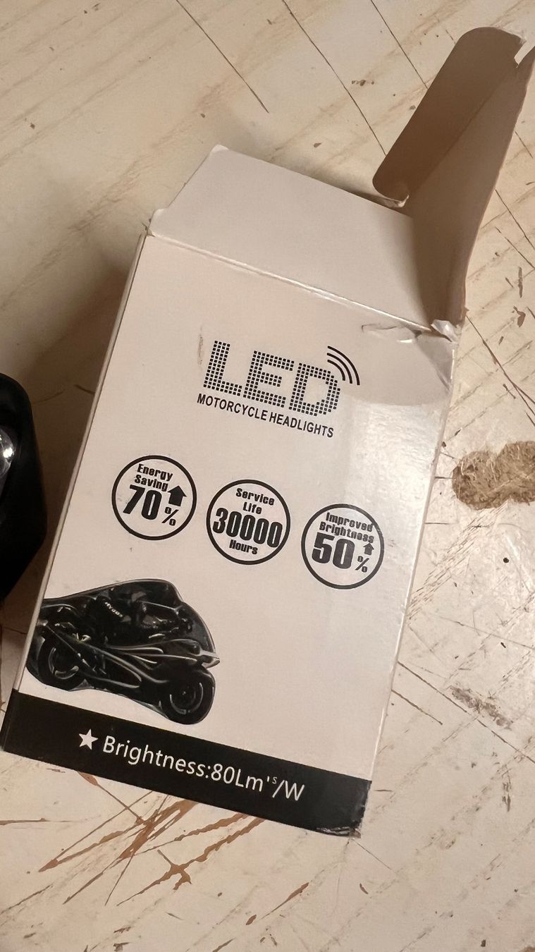 Lampen: LED Motorrad Scheinwerfer 80Lm/W neuwertig – Gebraucht aus Schmerikon von Kneisel 1