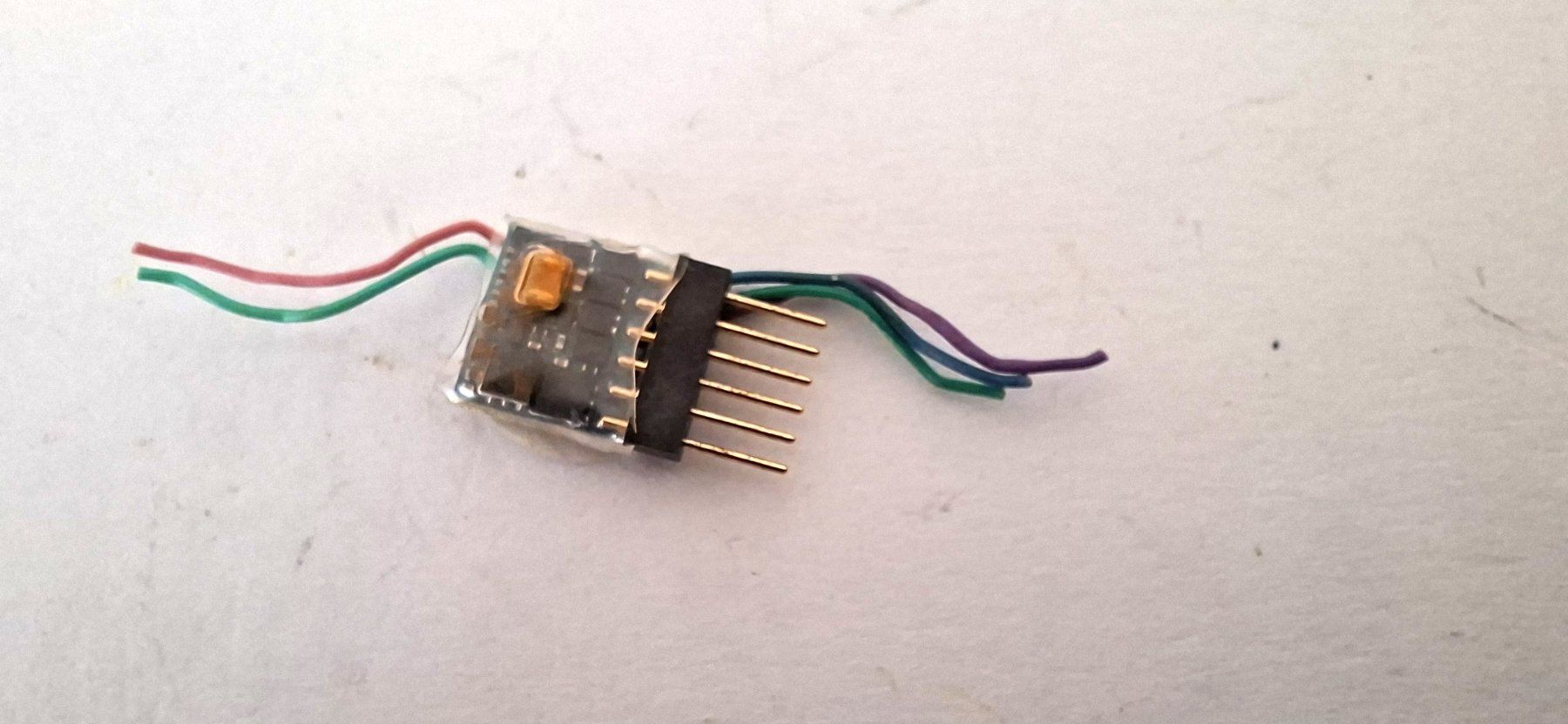 Modelleisenbahnen: DECODER NEM 651 Direktstecker vermutlich ESU – Neu (gemäss Beschreibung) aus Biberist von Ntrains 1