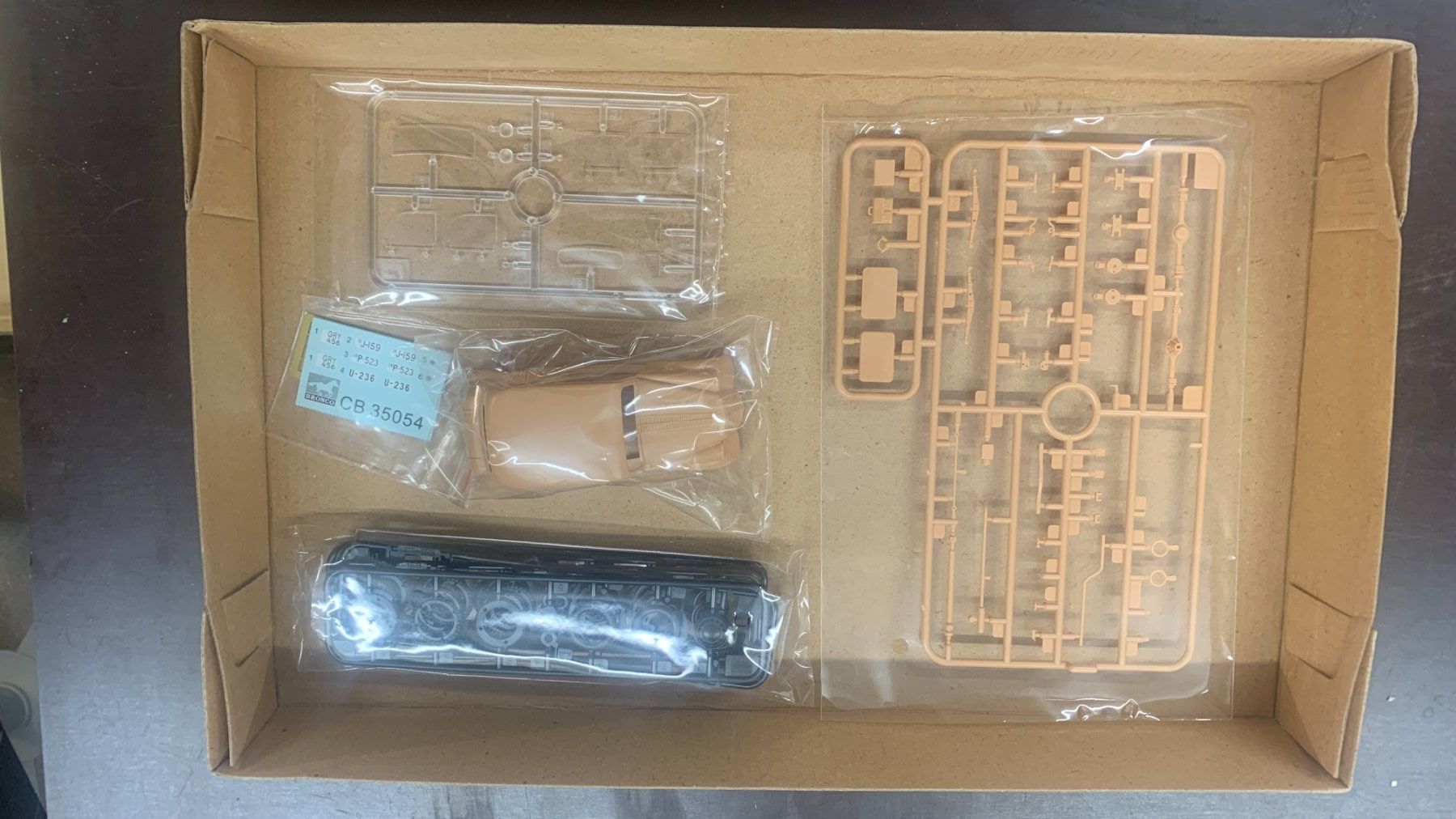 Modellbausätze & Standmodelle: Mercedes – Neu und originalverpackt aus Bolligen von mar_kv6f 1