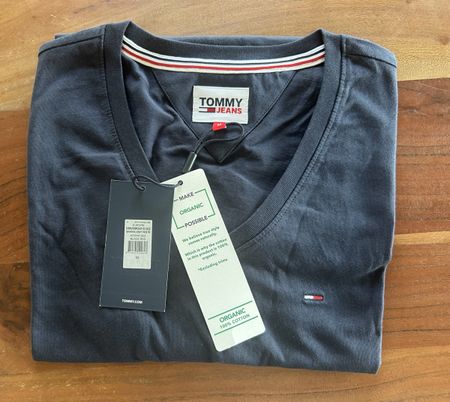 Tommy Jeans T-Shirt dunkelblau Grösse M neu mit Etikett💙