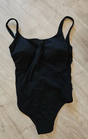 Badekleid von Beldona