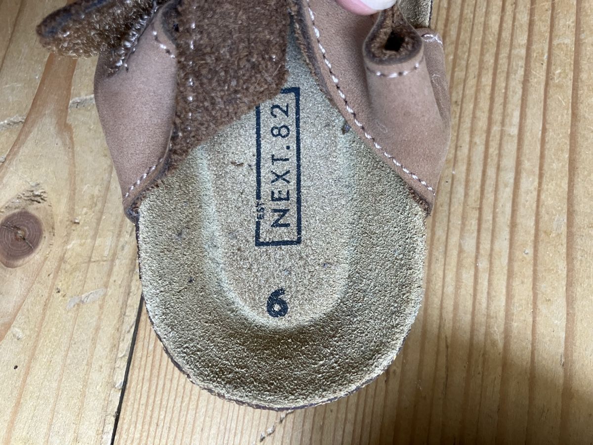 Next Scarpe per ragazzi: Sommer Sandalen Set von NEXT Gr.26 – Usato da Ebnat-Kappel venduto da Trolley 2