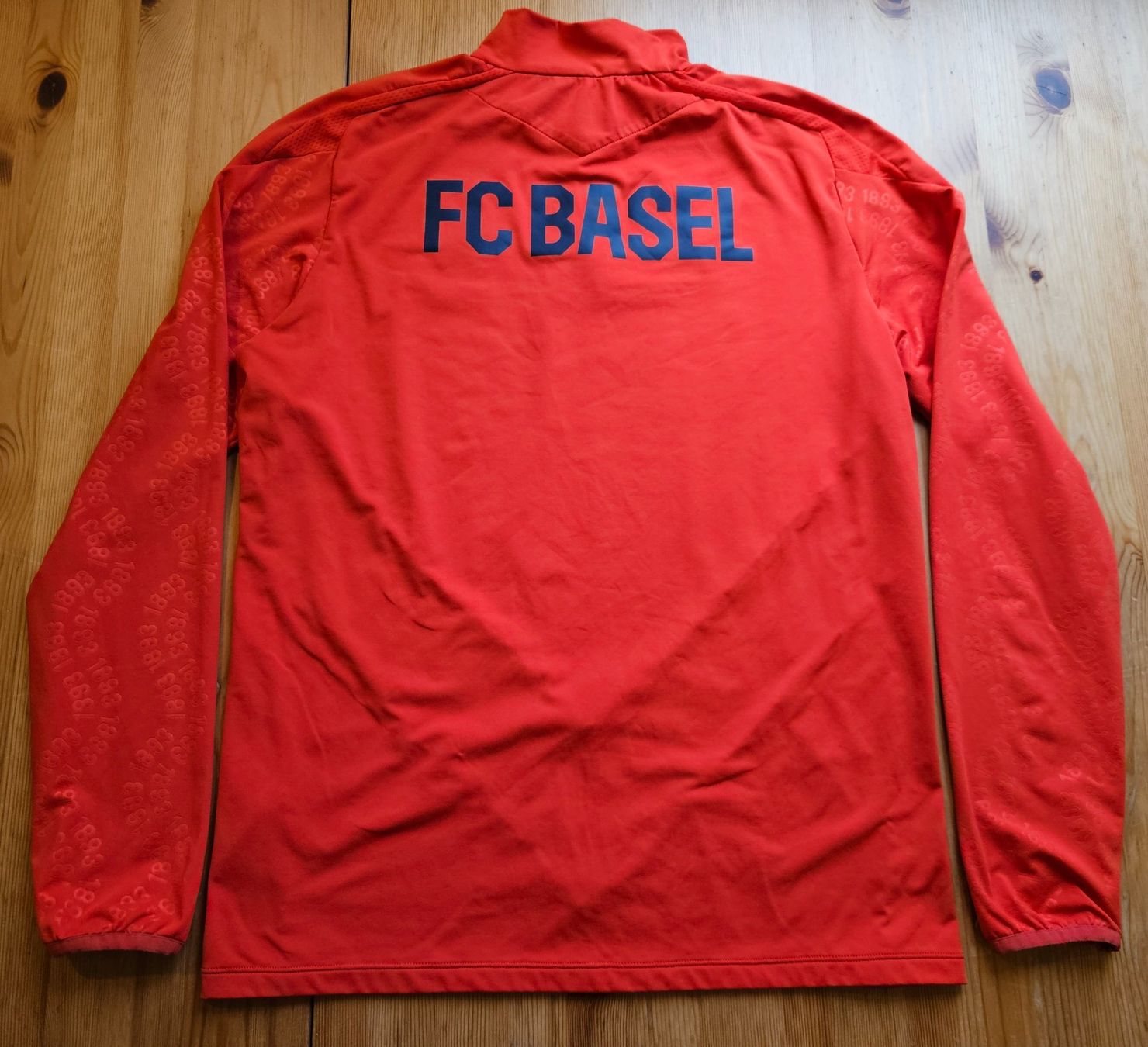 Canottiere & Pantaloni: FC Basel Trainingsoberteil Macron Grösse L FCB Jacke – Usato da Hägglingen venduto da United-Village-Trade 5