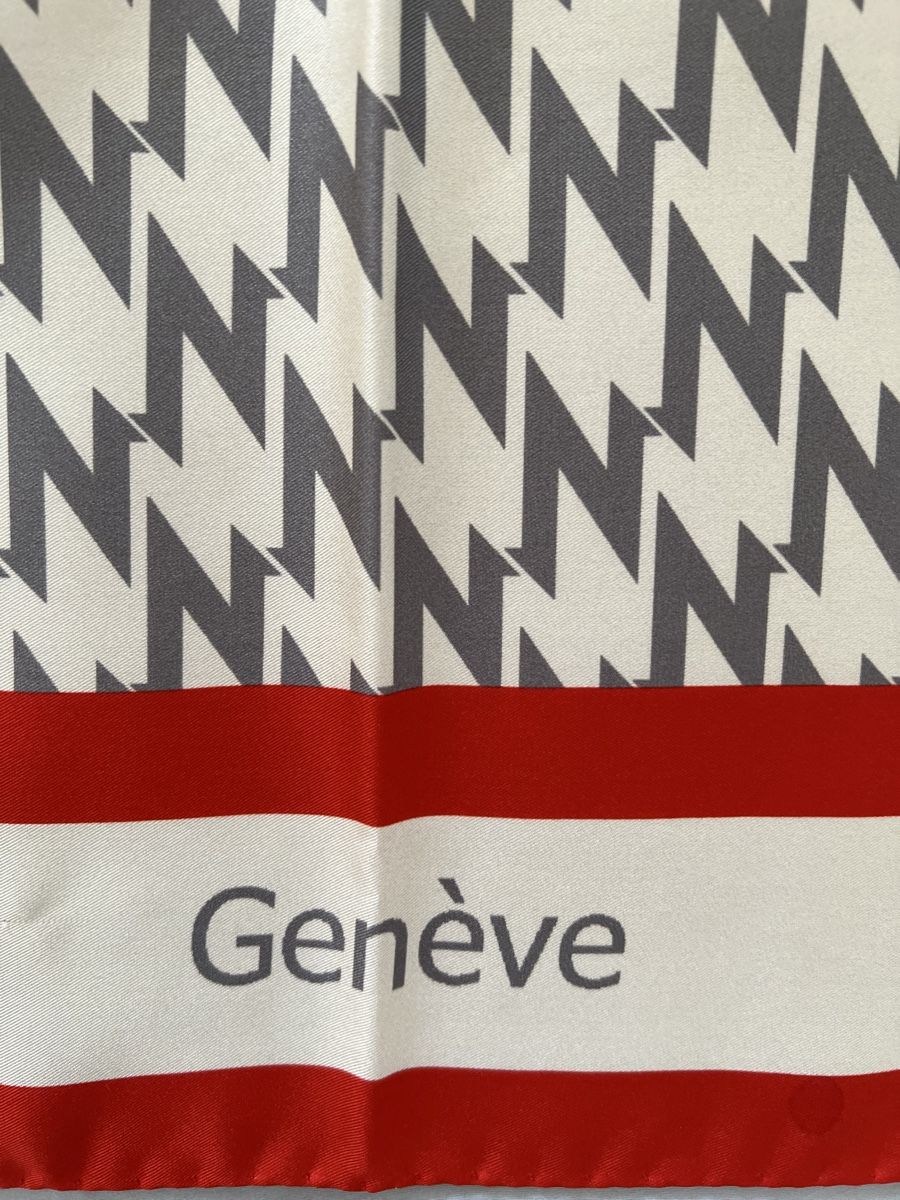 Foulards, Tücher & Schals: Carré soie Aston Martin Genève  – Neu und originalverpackt aus Territet von miryamv 3