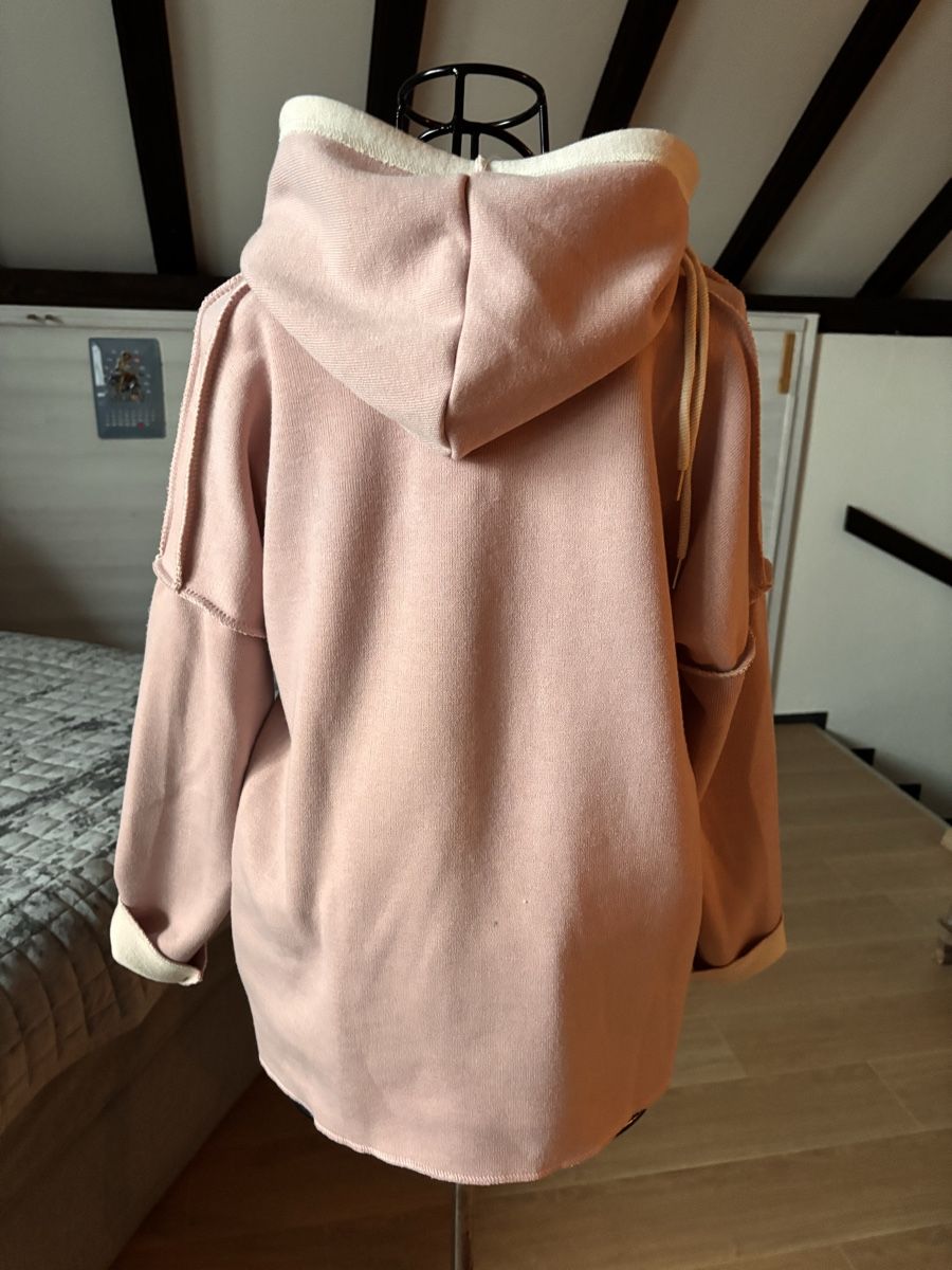 Maglioni & Felpe: Pullover Grösse S/M oversize neuwertig – Usato da Weisslingen venduto da Yuna123 2