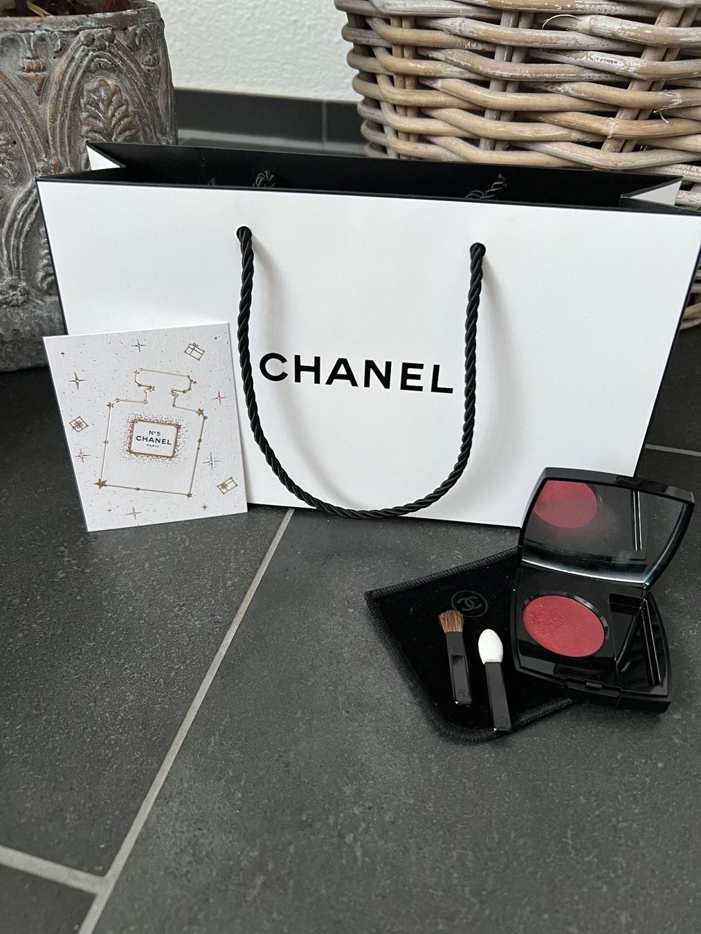 Make-up: Chanel Lidschatten Tasche – Neu (gemäss Beschreibung) aus Inwil von 27sonnenschein