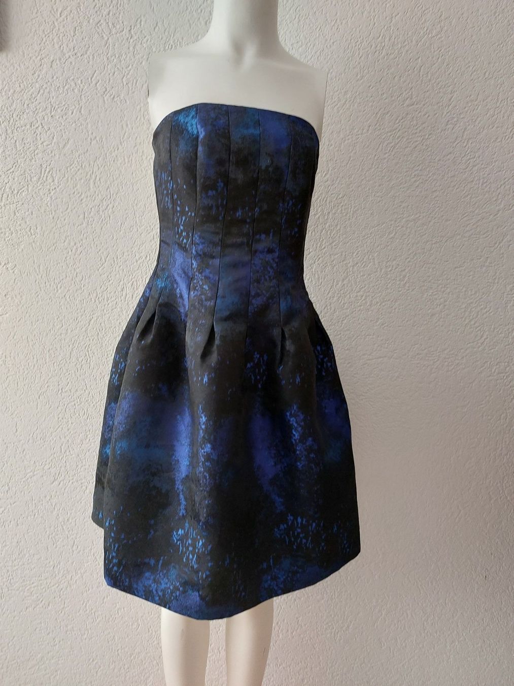H&M Vestiti: Kleid,  Abendkleider, Cocktailkleider – Usato da Thun venduto da Alexanna