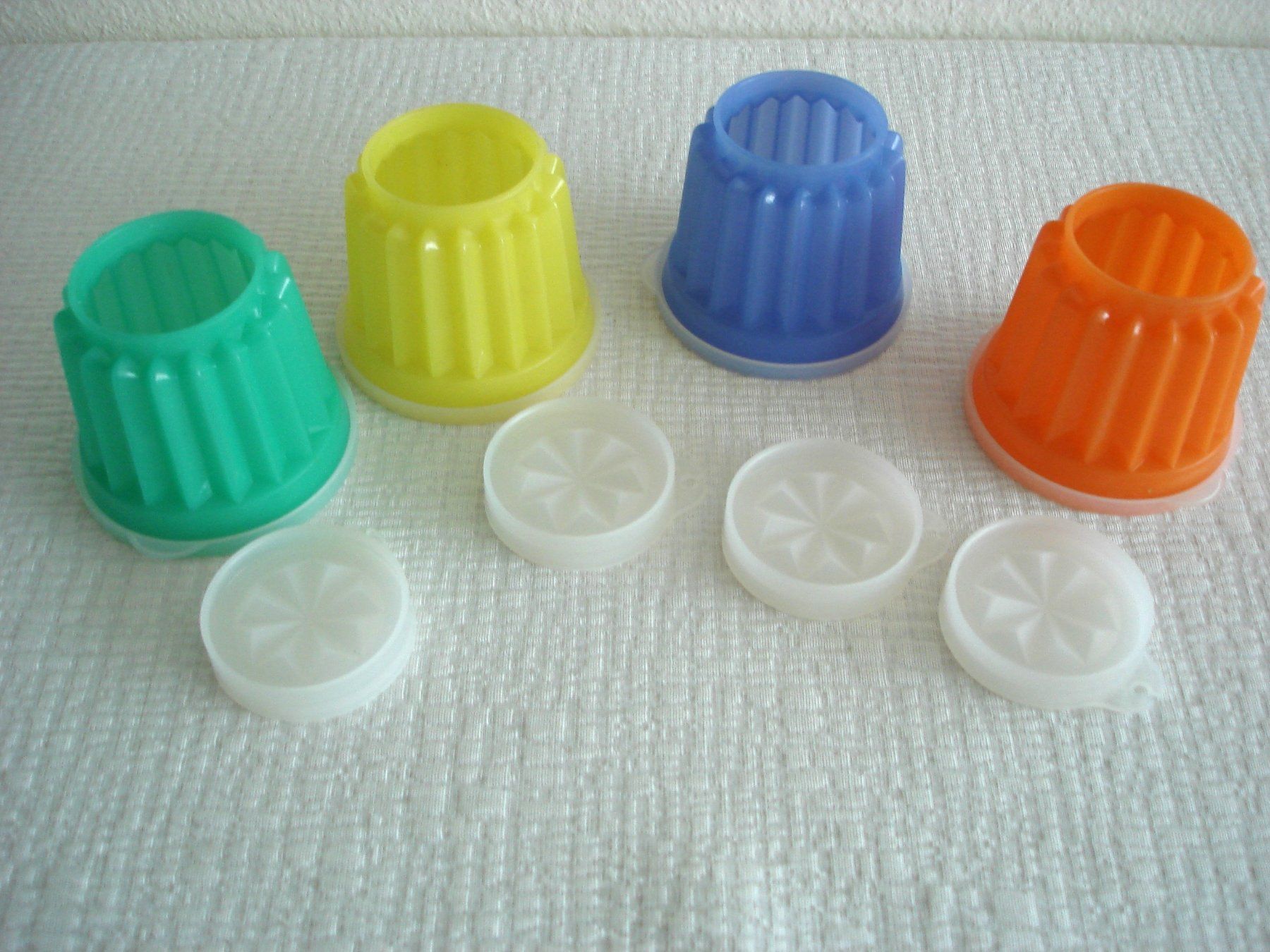 Tupperware Behälter & Ähnliches: Tupperware Puddingform-Set Kleiner Prinz & 4 Puddingförmchen – Gebraucht aus Regensdorf von anna059 3