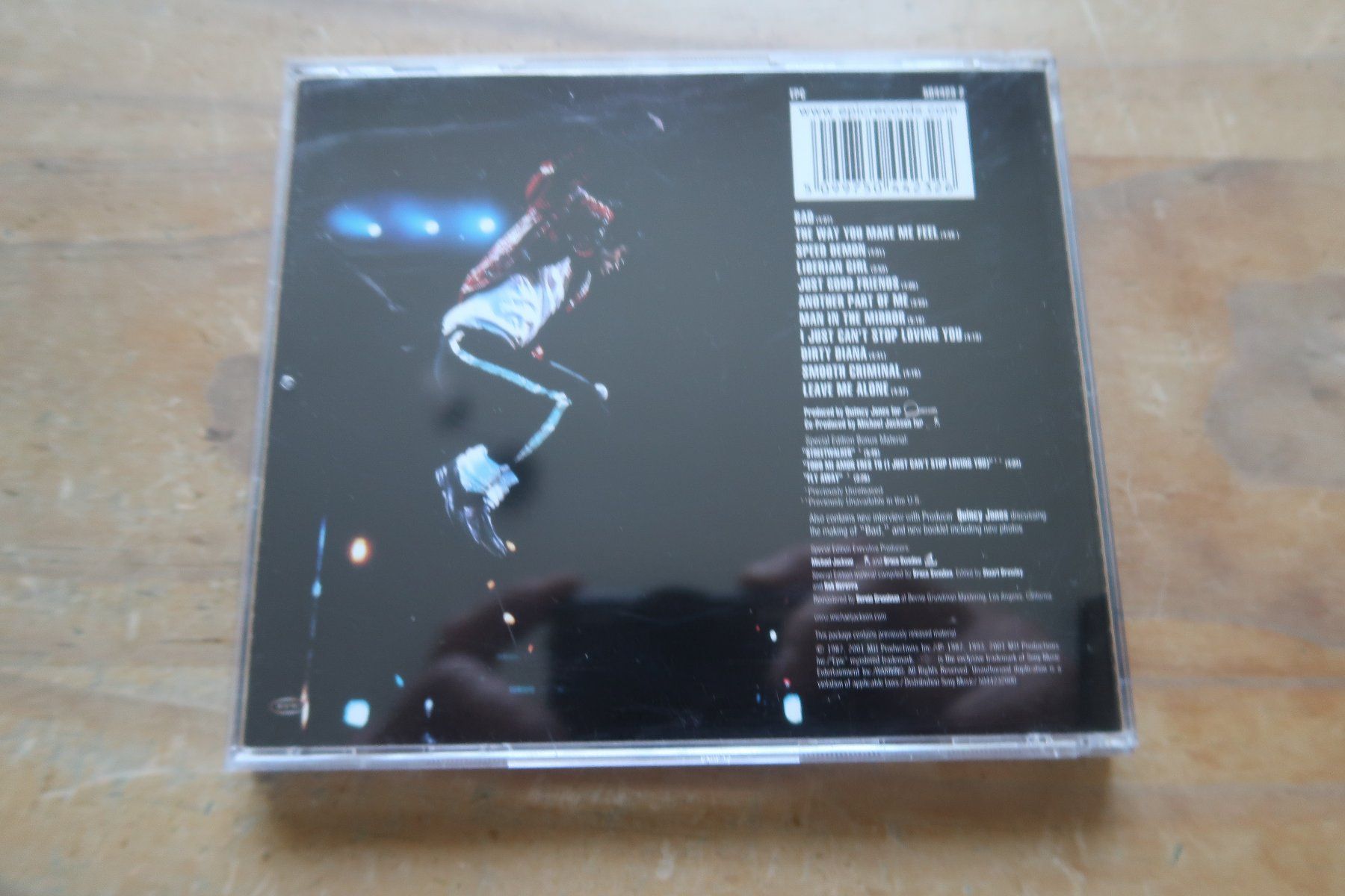 CDs: MICHAEL JACKSON - BAD - SPECIAL EDITION - CD – Gebraucht aus Basel von Patiscat 1