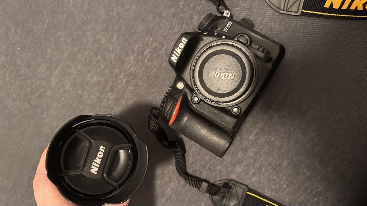 Nikon Appareil photo: Nikon D7100 – Neuf (Voir description) à Rorschach par med_cg8c