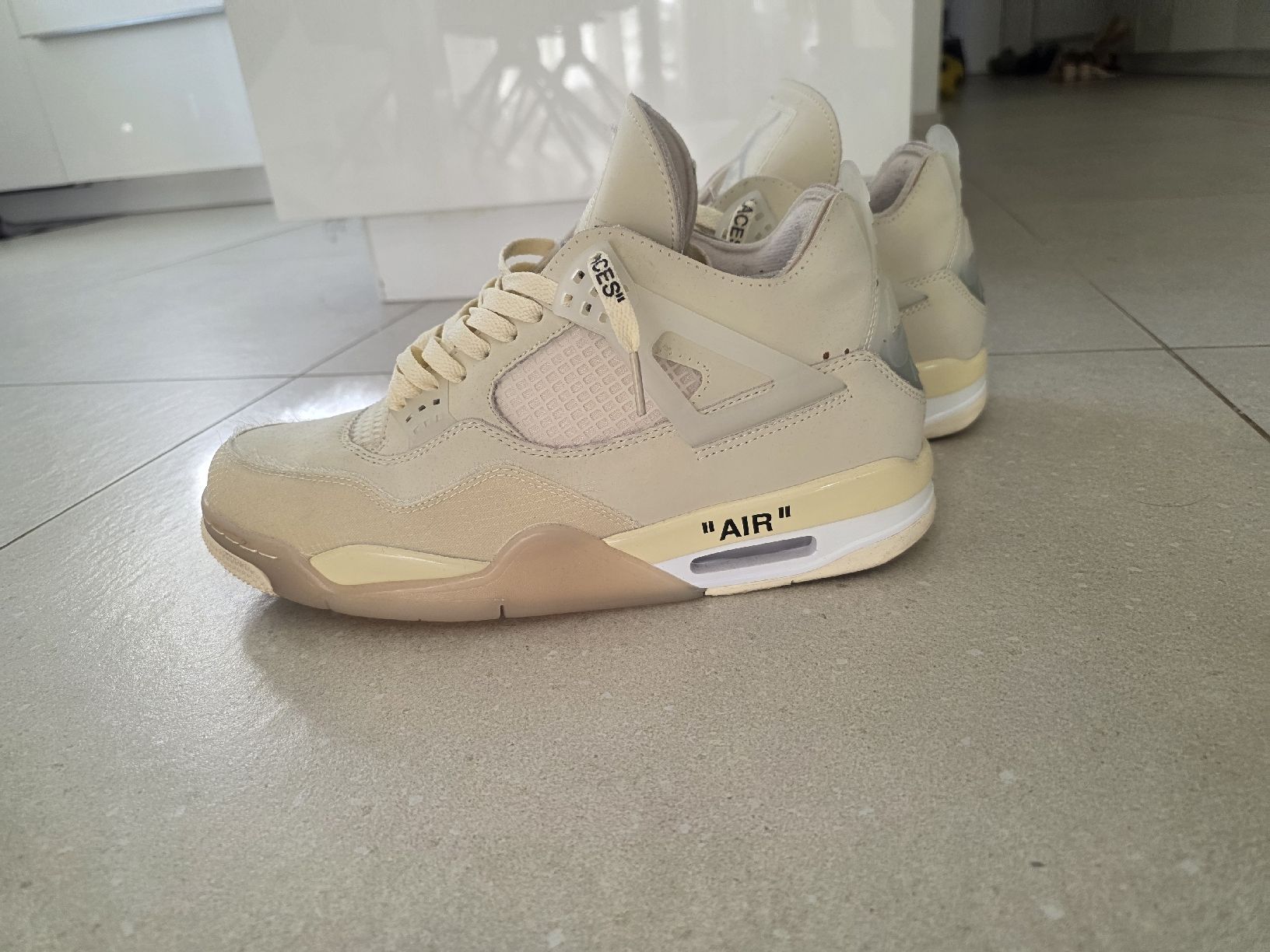 Herrenschuhe: Beige Sneakers Gr. 45 – Gebraucht aus Wettingen von Goldrake10 1