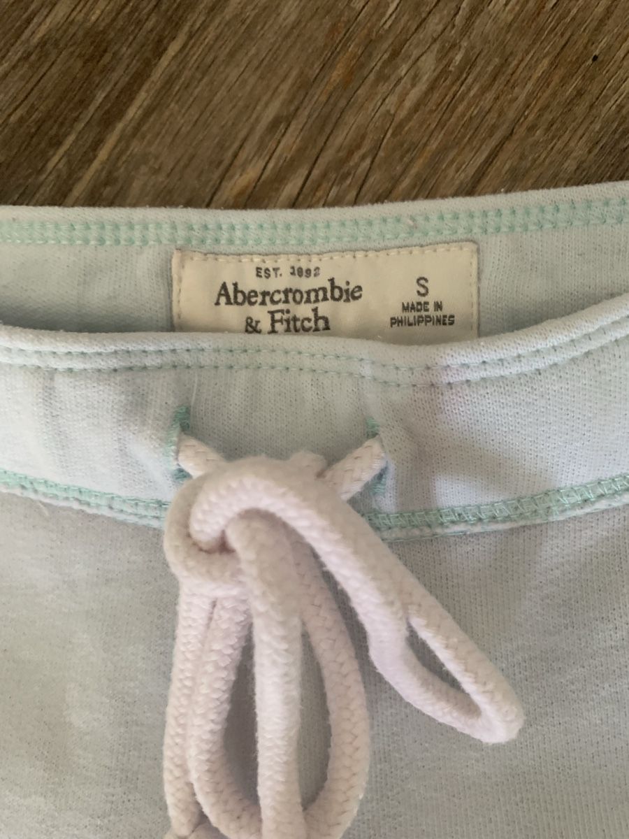 Abercrombie Pantaloni: Abercrombie&Fitch Shorts – Usato da Emmen venduto da ama_8wmn 3