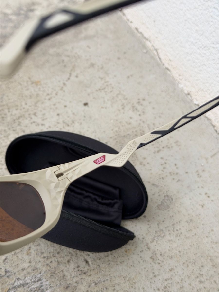 Oakley Brillen & Gläser: Oakley Lateralis Sunglasses – Neu (gemäss Beschreibung) aus Zürich von agichristine 2