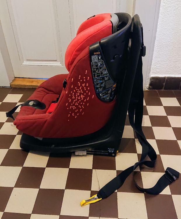Siège auto maxi cosi AxissFix 4