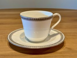 Royal Doulton « Ravenswood » H5008 – tasse & soucoupe