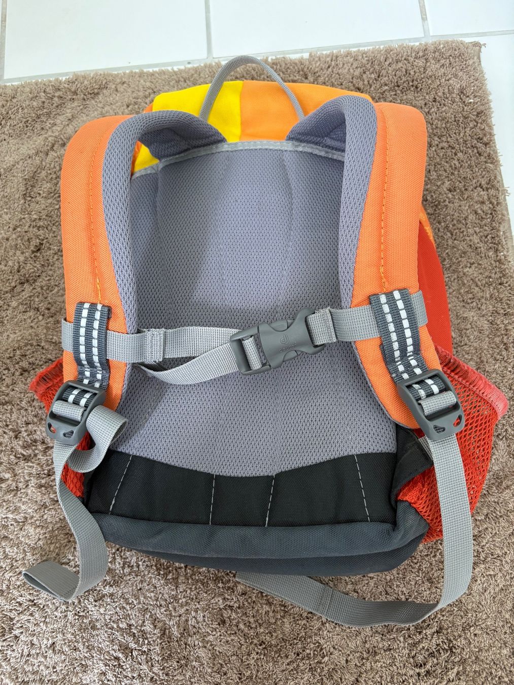 Deuter Sacs & sacs à dos: Deuter Kinderrucksack orange gelb – D'occasion à Zofingen par SaraMay 1