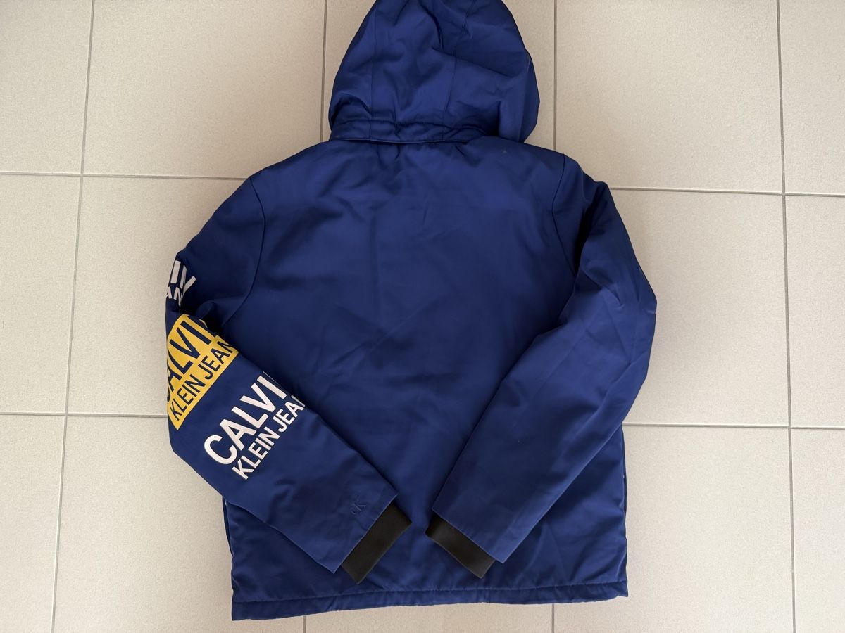 Calvin Klein Giacche & Cappotti: Calvin Klein Jacke, Grösse 12J – Usato da Aarburg venduto da Da-Lila 1