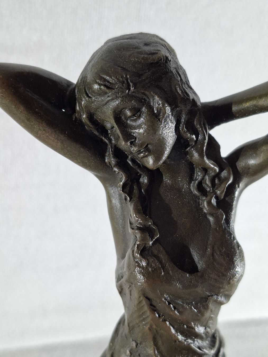 Sculture & Statue: Bronze Dame auf Stuhl  – Usato da Grindelwald venduto da carro5 4