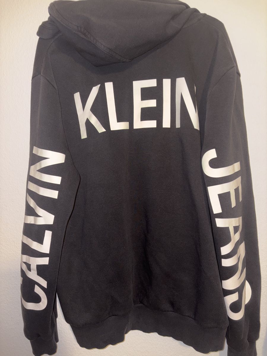 Calvin Klein Maglioni & Felpe: Calvin Klein Puli – Usato da Zürich venduto da pocchia_kekka