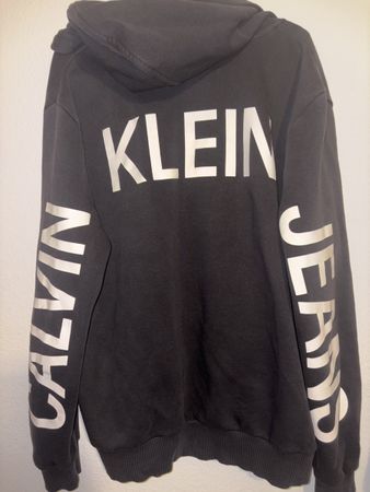 Calvin Klein Puli