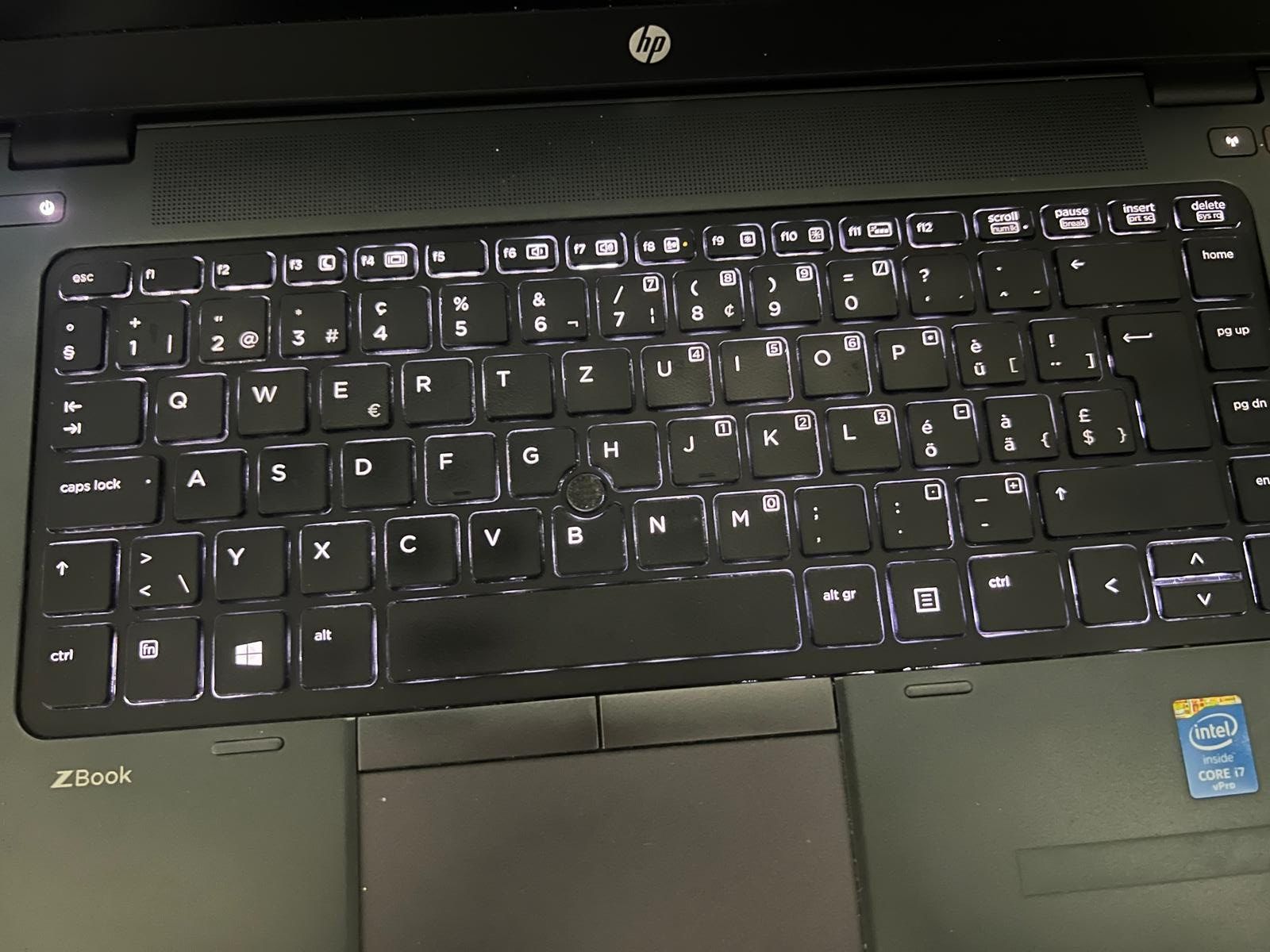 Hewlett Packard Notebook: HP Zbook 15u G2 – Usato da Salavaux venduto da pedromirra 5