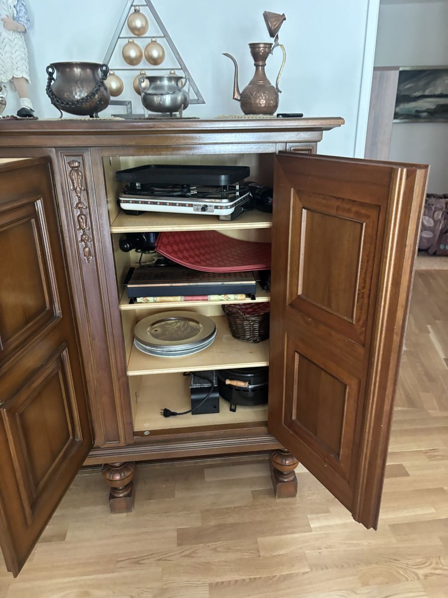 Kommoden: Kommode 1970er gute Qualität  – Gebraucht aus Winterthur von Pescheweber 2