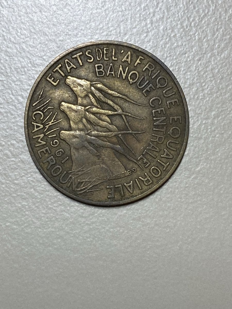 Tutti le monete: Cameroun - 10 Francs - 1961 – Usato da Payerne venduto da Mike1682