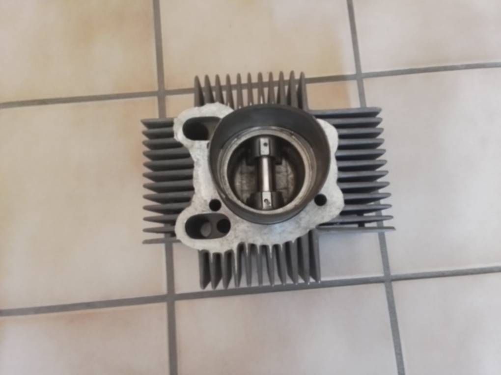 Scooter: Benelli / Motobi 250 ccm – Usato da Marly venduto da LesmoGS