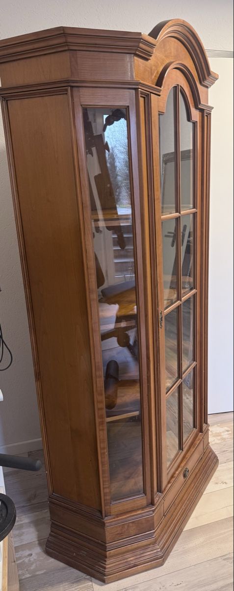 Vetrine: Eck-Vitrine aus Holz, Landhausstil – Usato da Flurlingen venduto da dob_959p 3