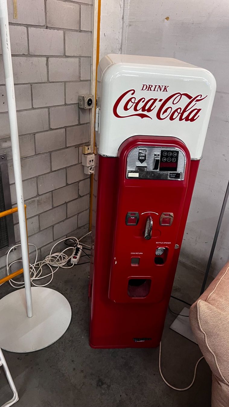 Sonstiges für die Gastronomie & Hotel: Cola-Automat: Vendo 44er (Wurlizer) – Gebraucht aus Büren an der Aare von maxx72