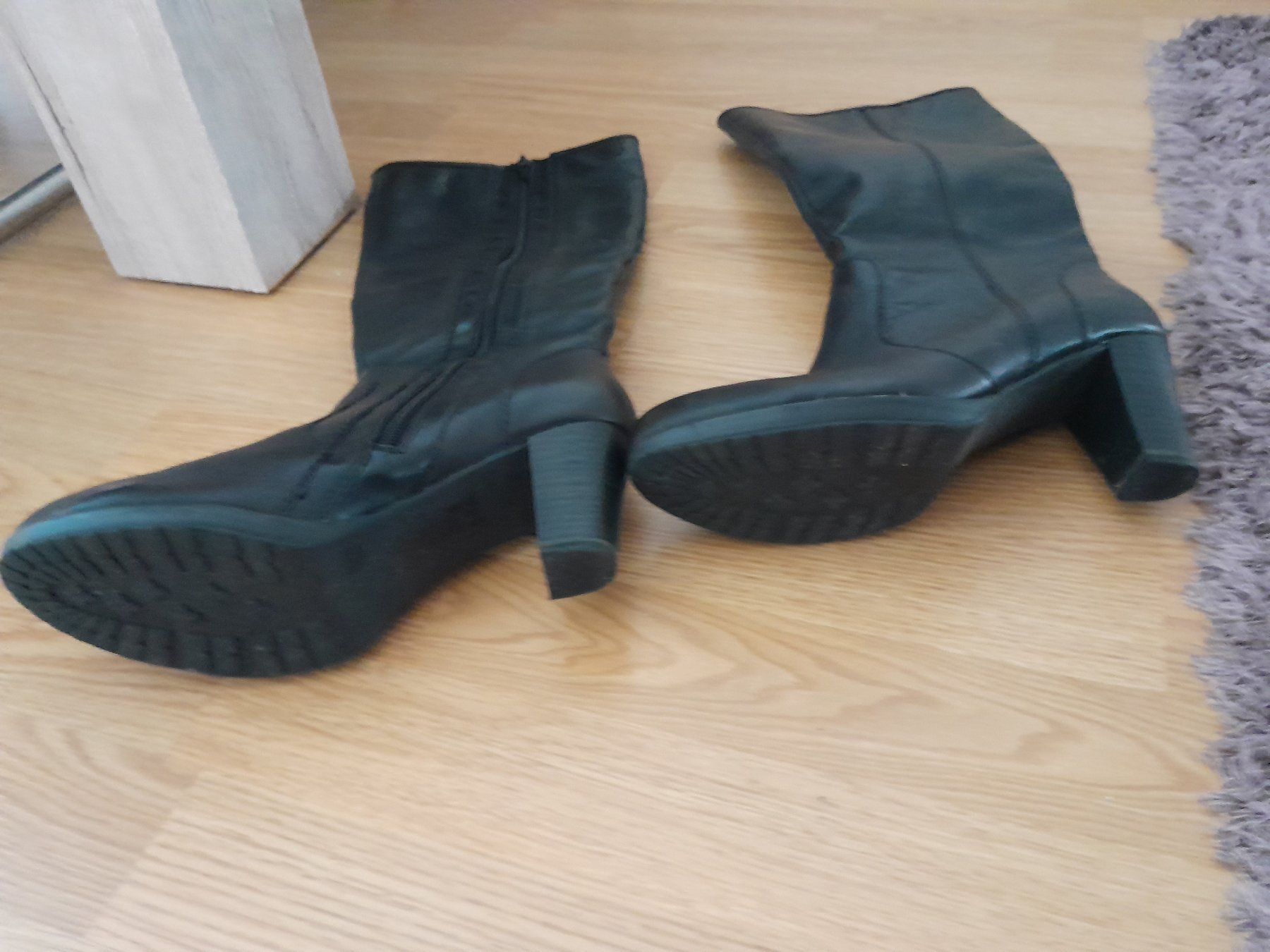 Damenschuhe: Lederstiefel Damen schwarz – Gebraucht aus Zürich von Sustainability 2