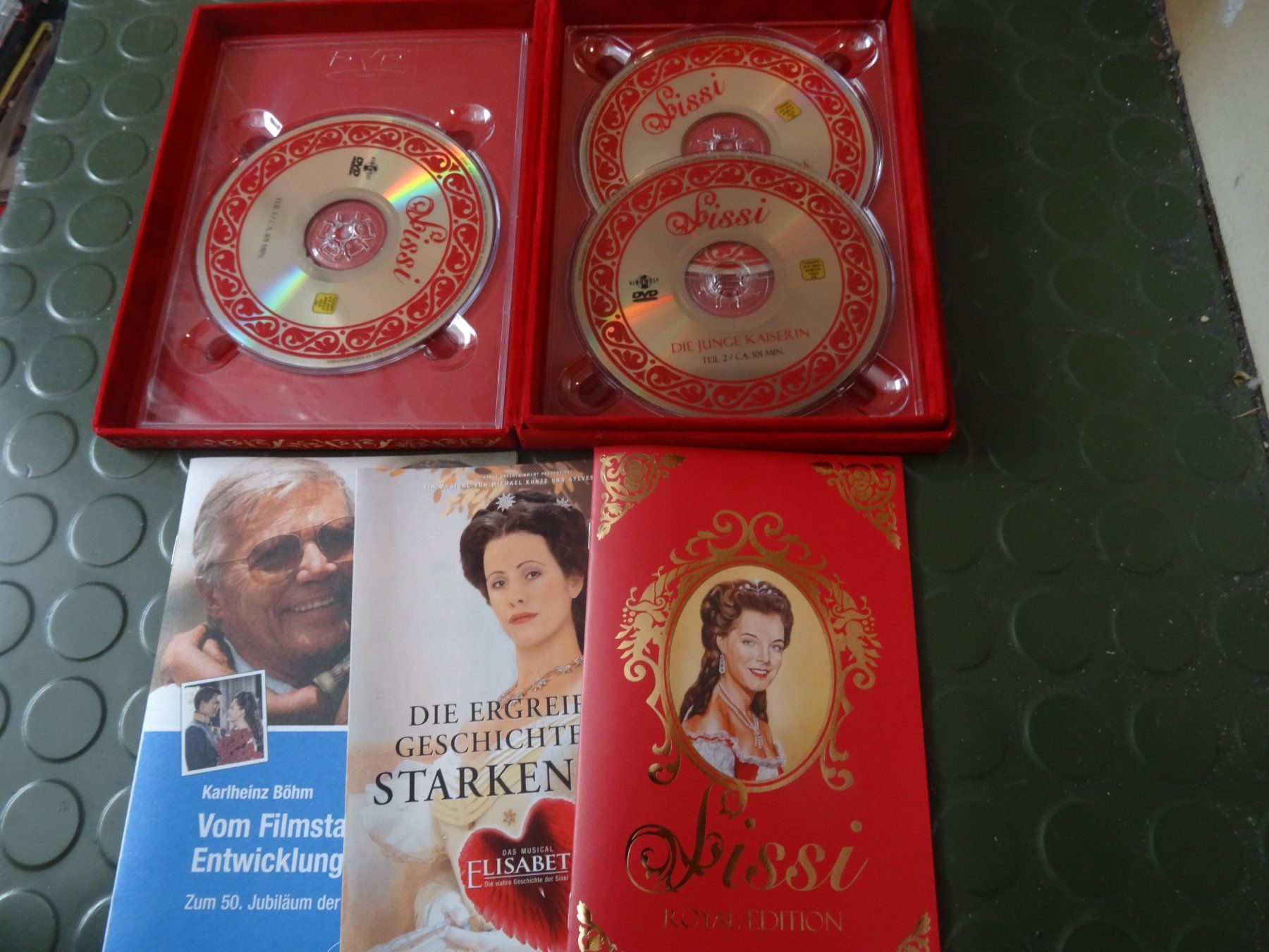 Tutti i DVDs: Sissi Royal Edition DVD Box – Usato da Olten venduto da Disc-Verkauf 2